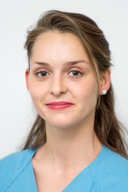 Laura Gstöttner