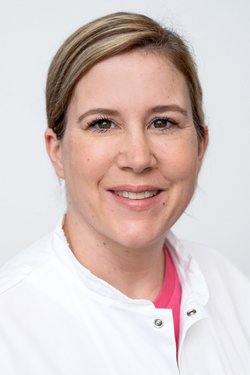 Dr. Anne Kranz